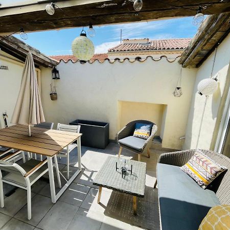 Le Confidentiel - Terrasse Et Garage Prive Apartment Nimes Ngoại thất bức ảnh